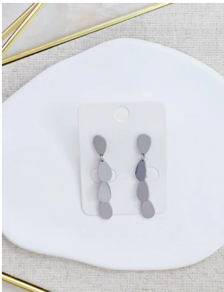 Oval Drop earring