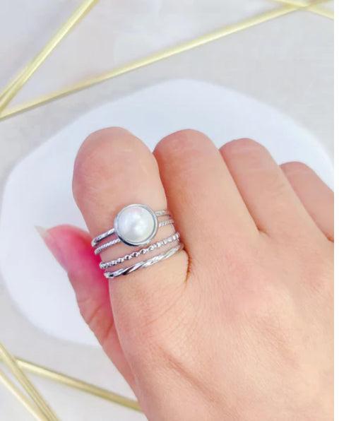 Dots Pearl