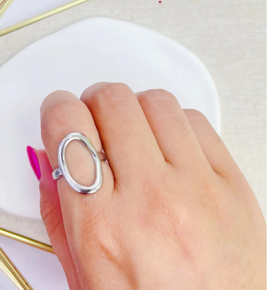 Oval Ring