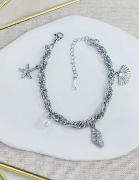 Caracol bracelet