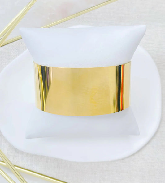 Haly Bangle