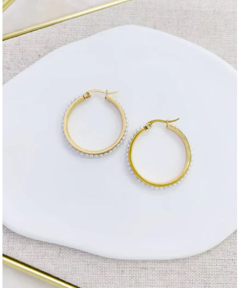 Cloe Pearls Earrings