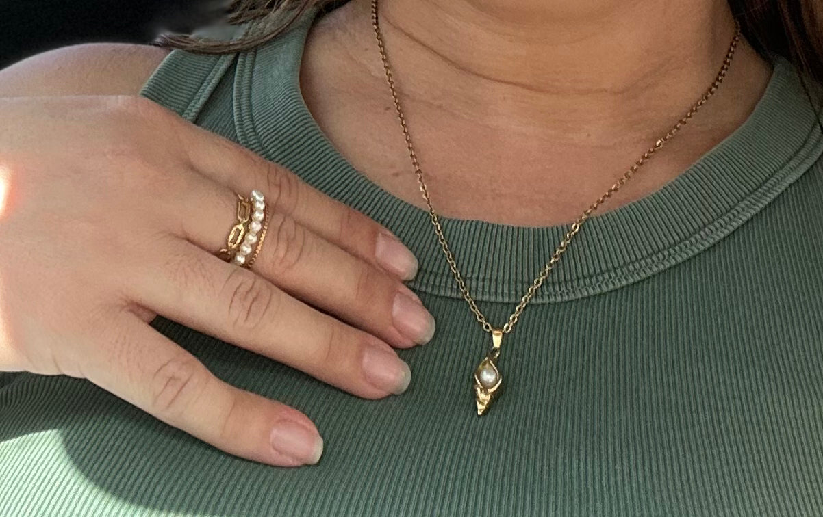 Radian Pearl ring